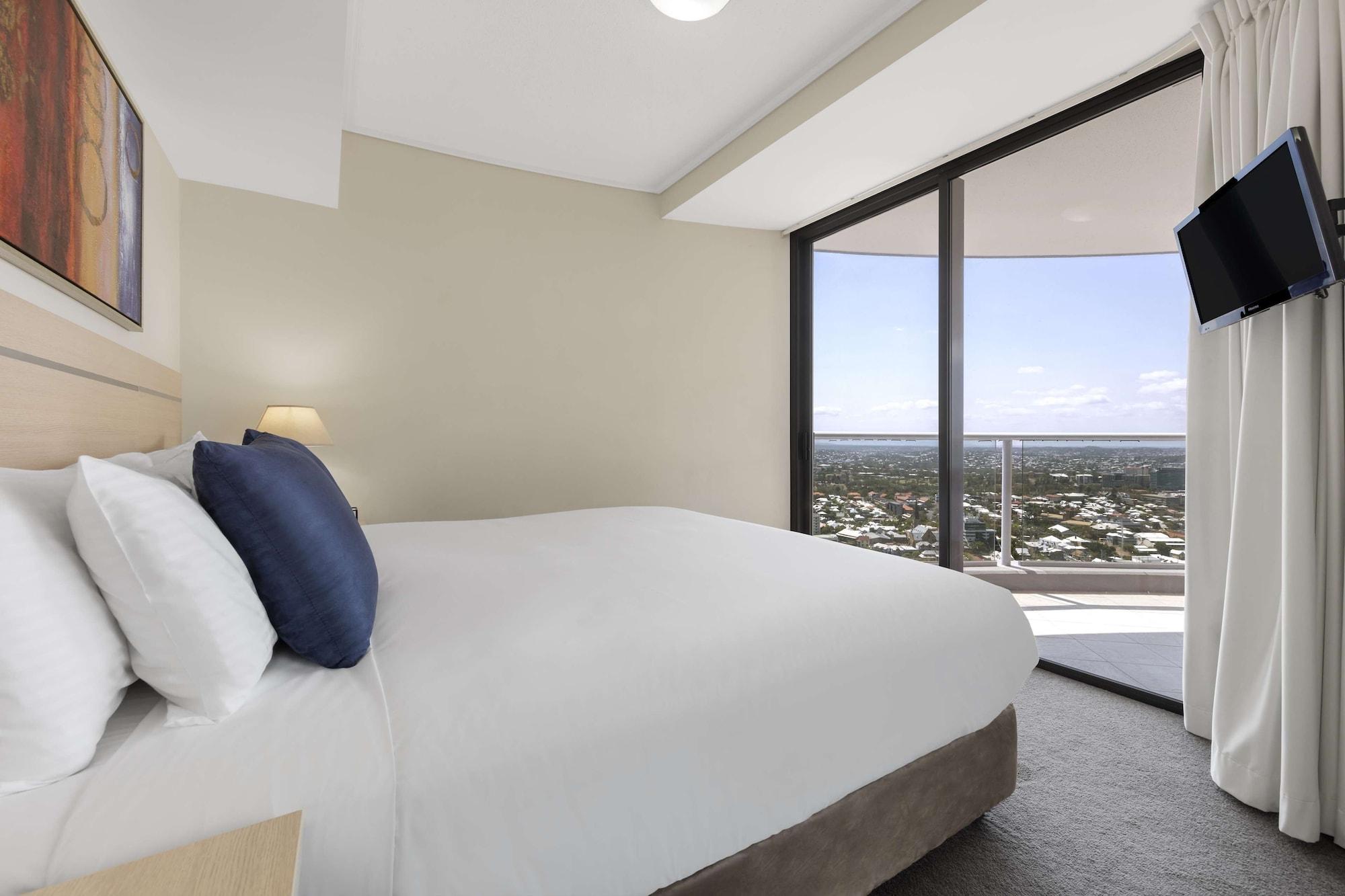 Oaks Brisbane Aurora Suites Exteriör bild
