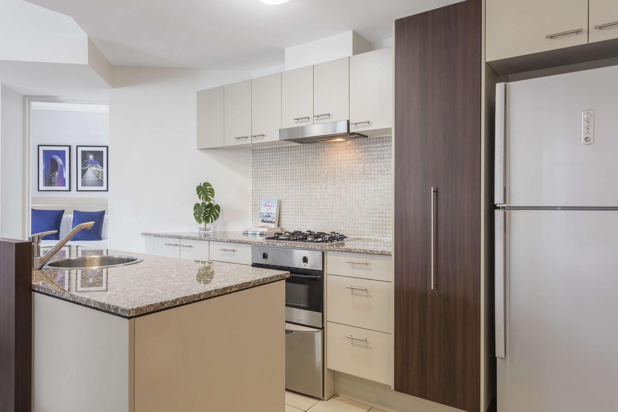 Oaks Brisbane Aurora Suites Exteriör bild