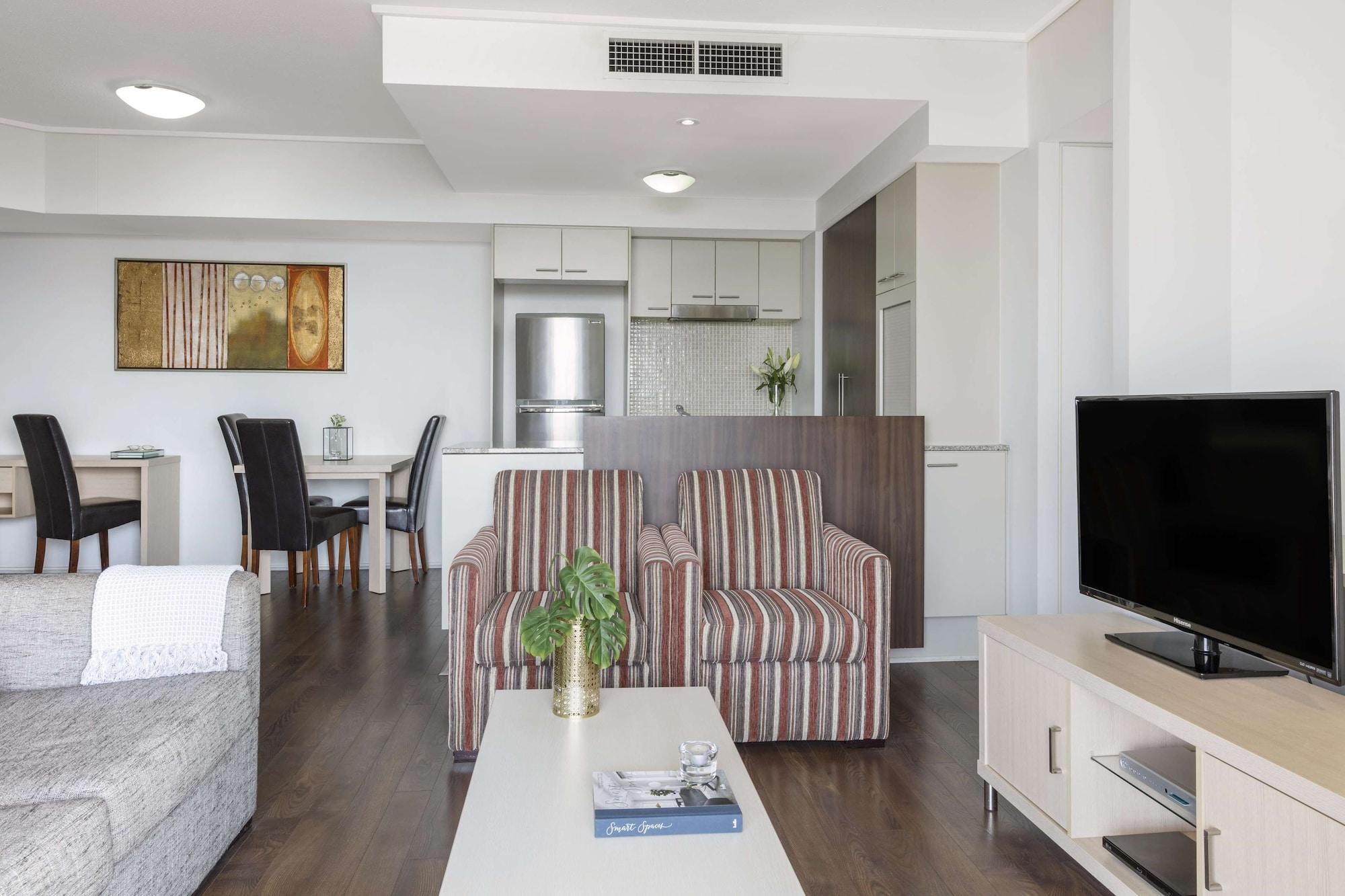 Oaks Brisbane Aurora Suites Exteriör bild