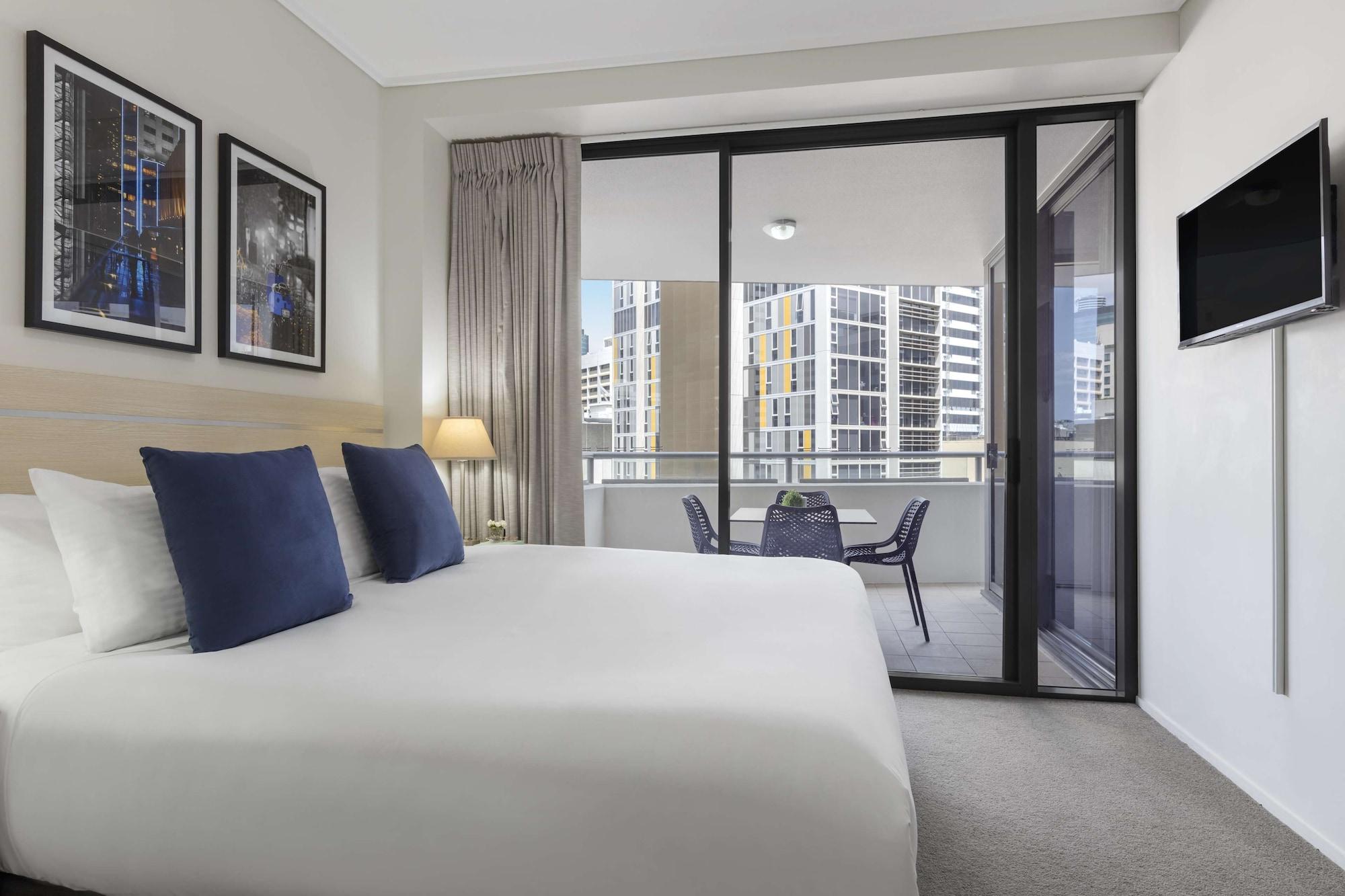 Oaks Brisbane Aurora Suites Exteriör bild