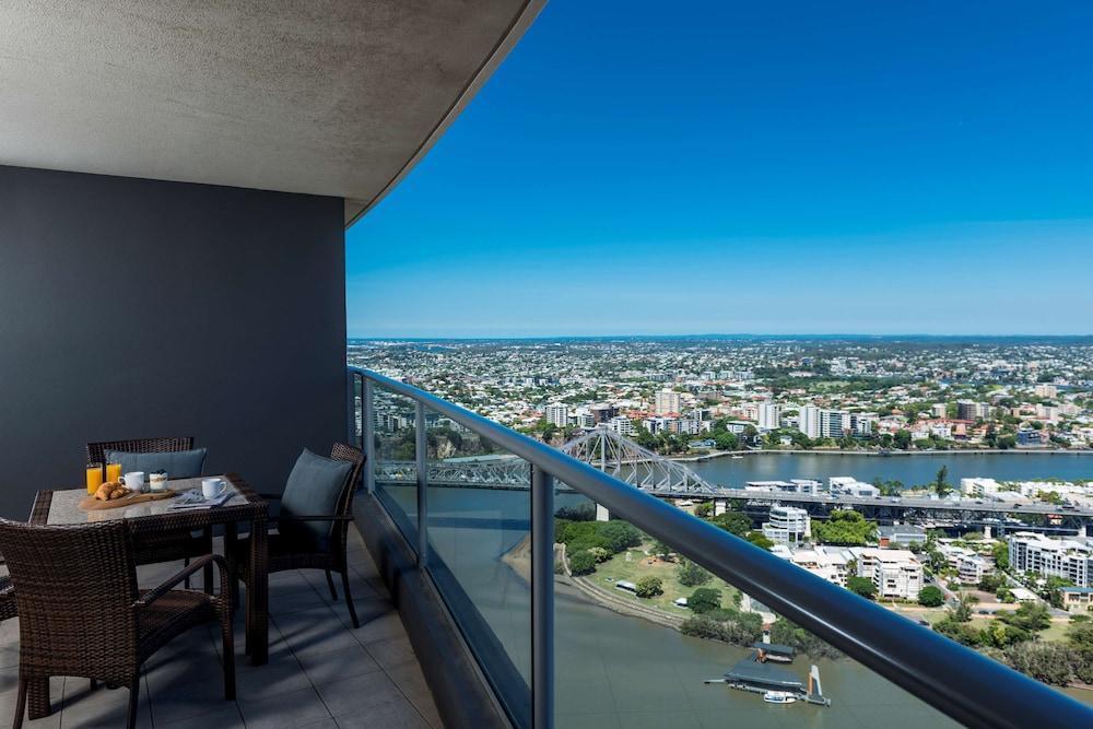 Oaks Brisbane Aurora Suites Exteriör bild