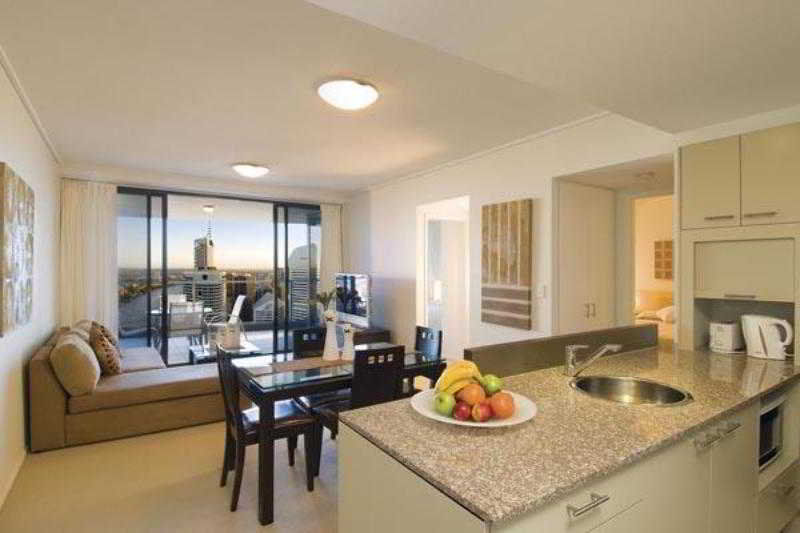 Oaks Brisbane Aurora Suites Exteriör bild